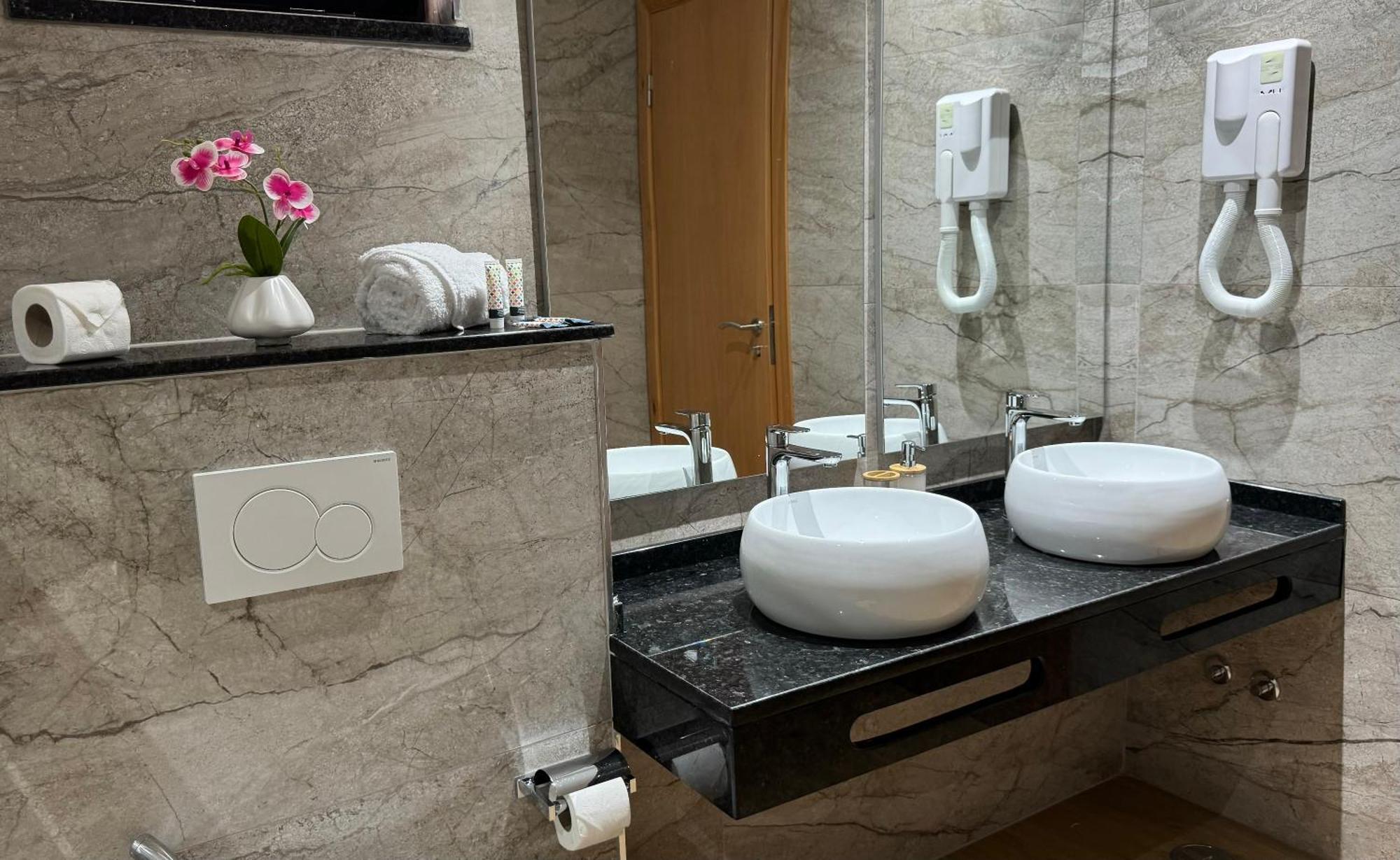 Hotel Blue Sky Тарафал Екстериор снимка